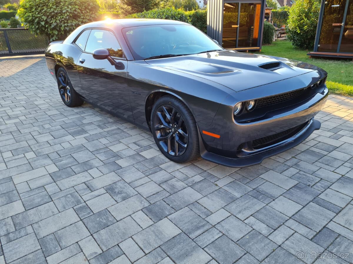 2023 Dodge CHALLENGER - 9
