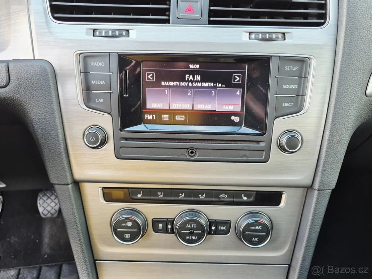 2014 Volkswagen GOLF - 9