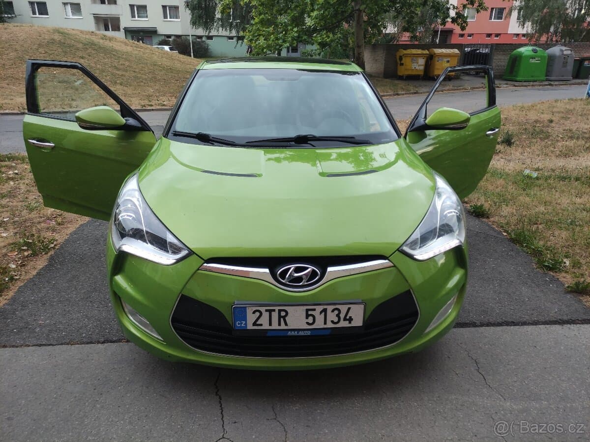2011 Hyundai VELOSTER - 9