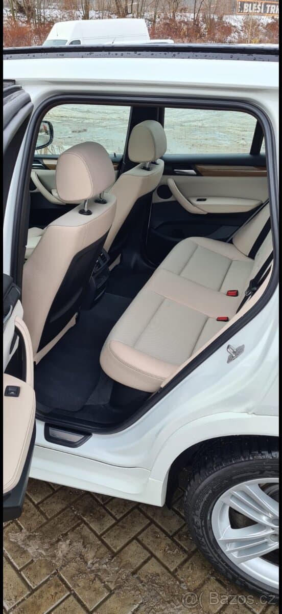 2011 BMW X3 - 9