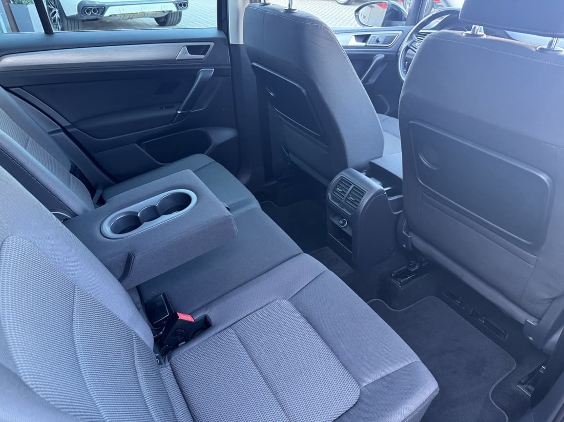 2015 Volkswagen GOLF - 9