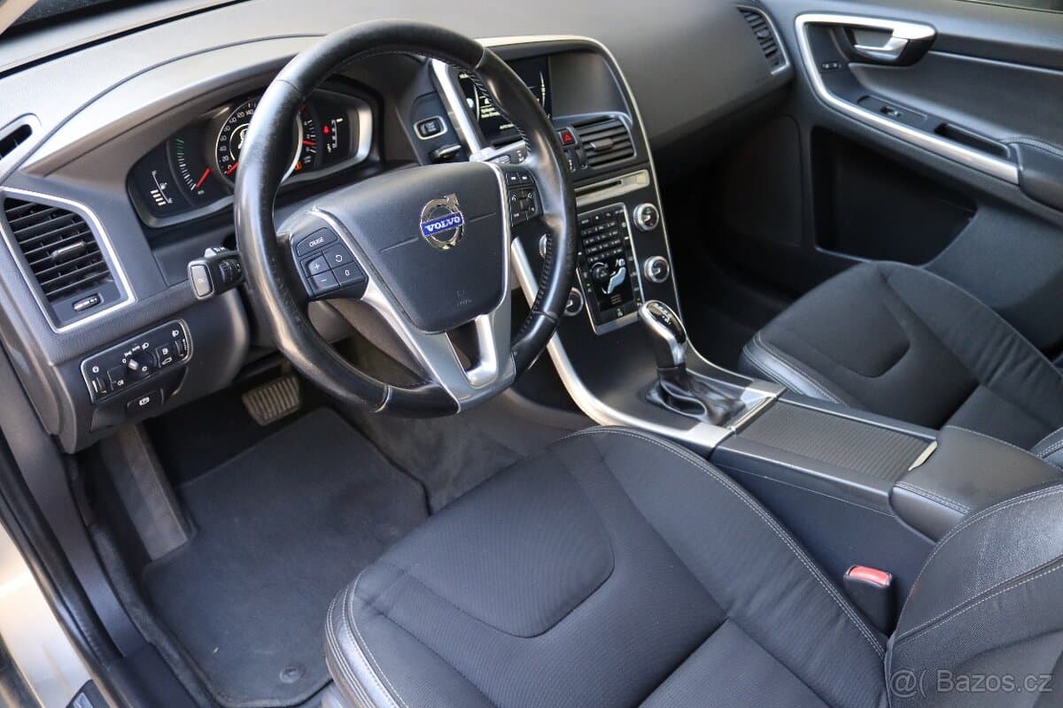 2015 Volvo XC60 - 9