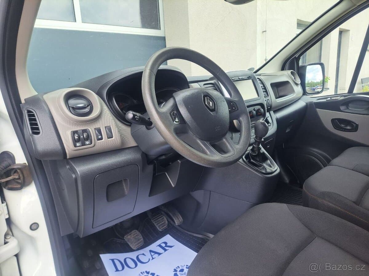 2018 Renault TRAFIC - 9
