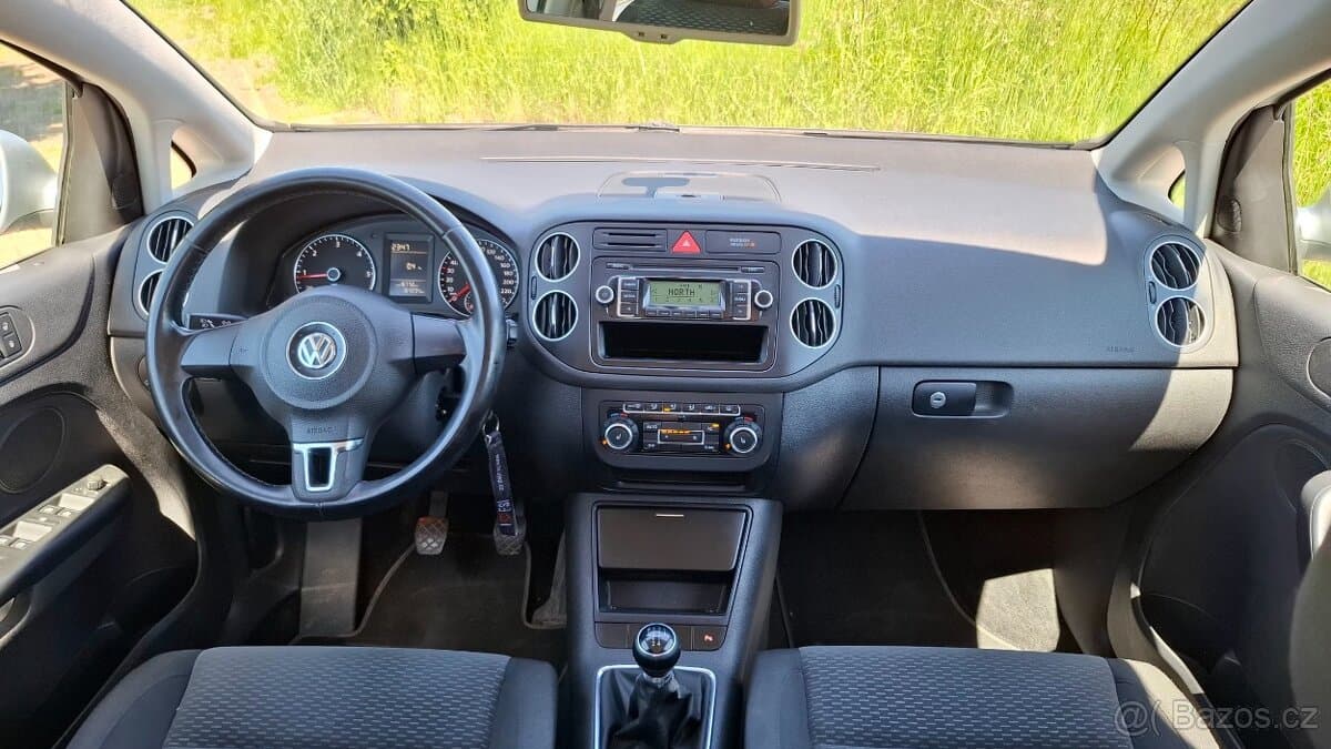 2009 Volkswagen GOLF - 9