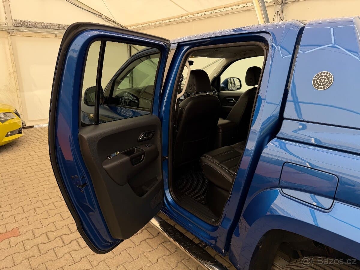 2017 Volkswagen AMAROK - 9