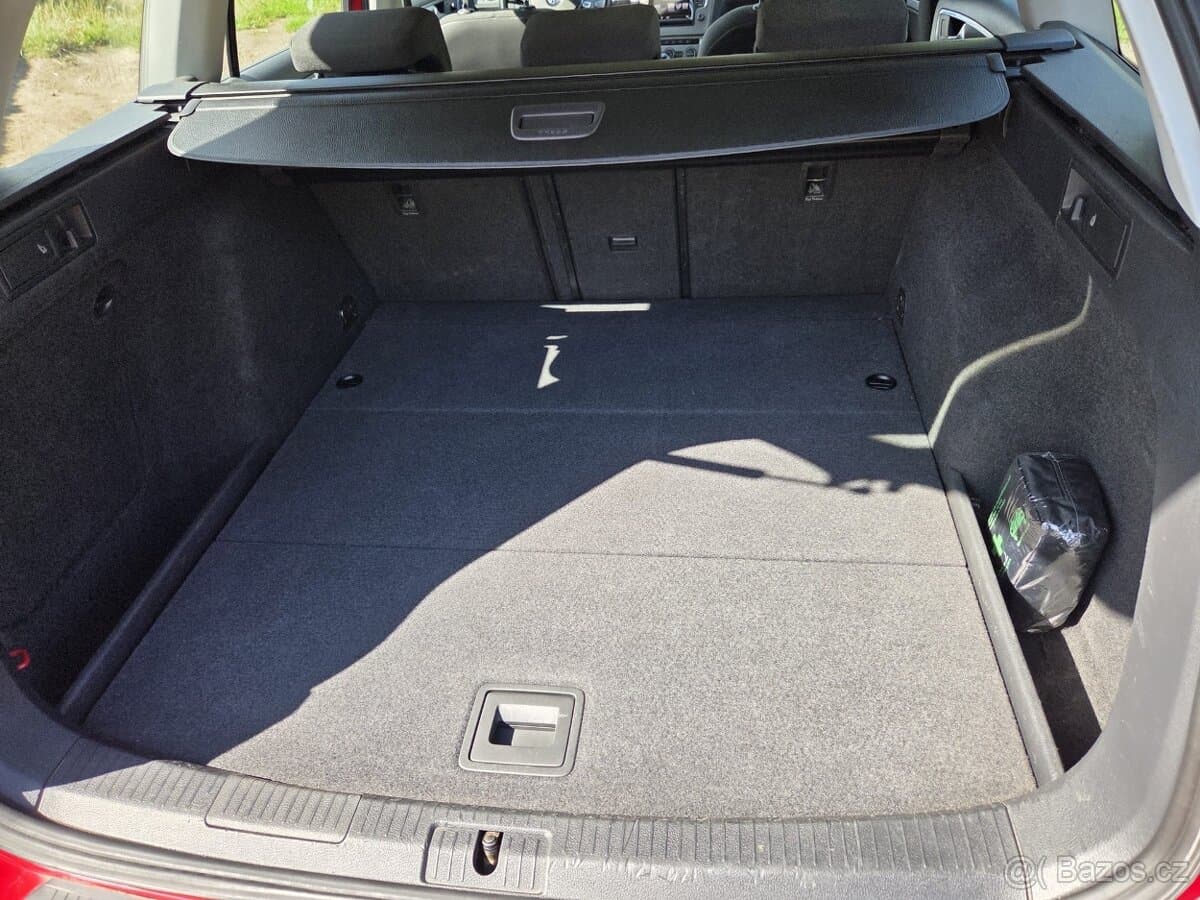 2014 Volkswagen GOLF - 9