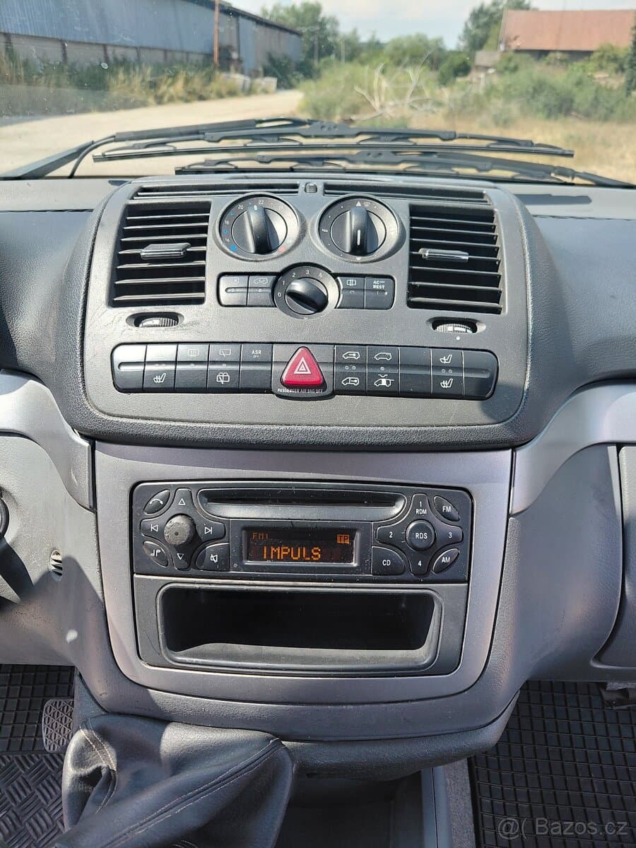 2004 Mercedes-Benz VIANO - 9
