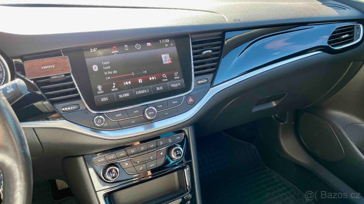 2018 Opel ASTRA - 9