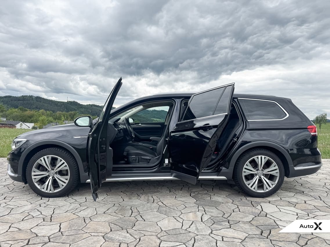 2017 Volkswagen PASSAT - 9