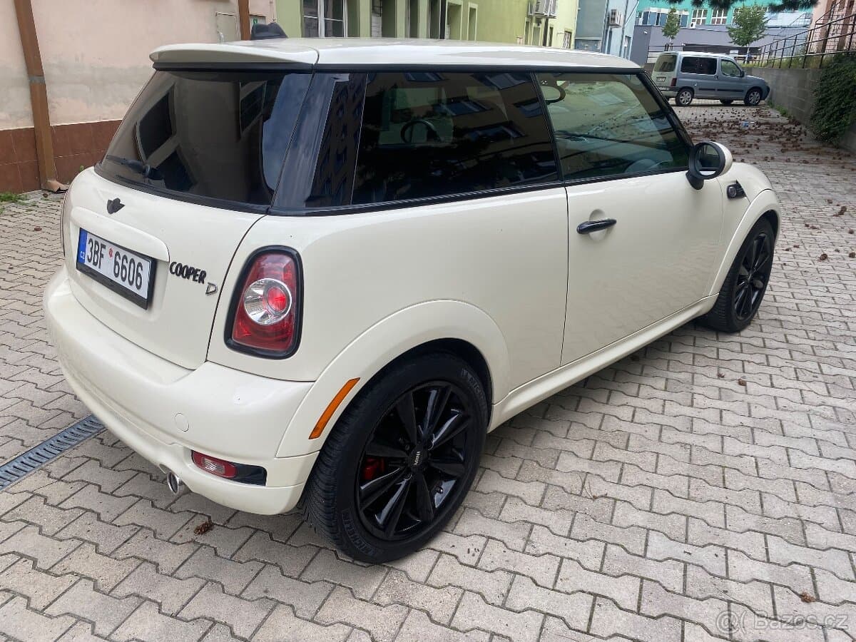 2010 Mini COOPER - 9