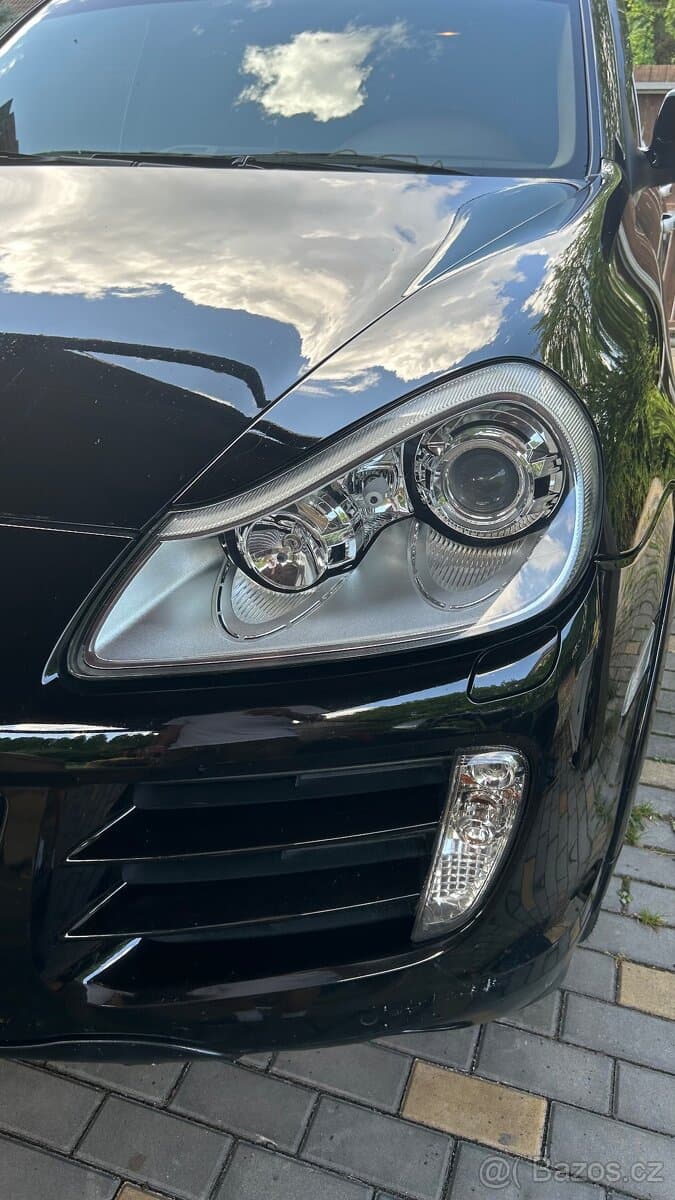 2008 Porsche CAYENNE - 9
