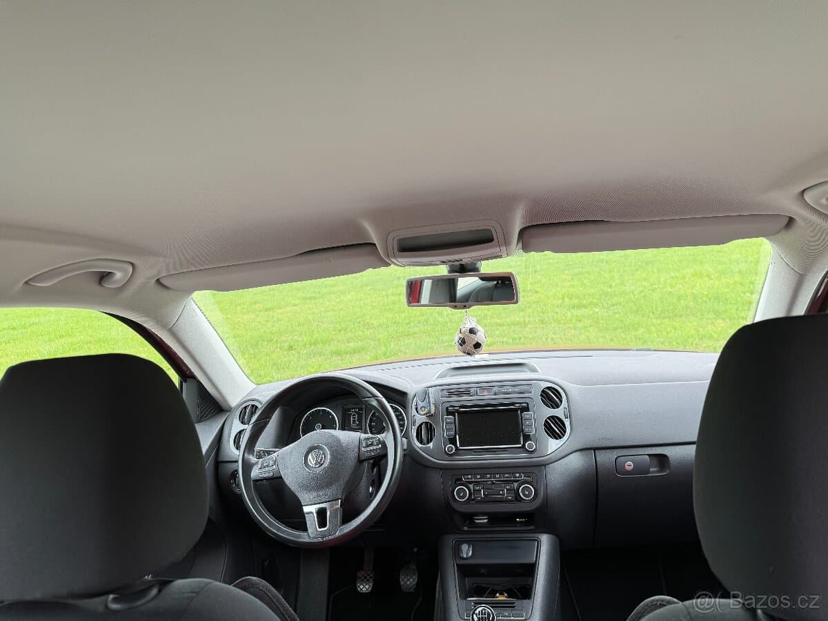 2013 Volkswagen TIGUAN - 9