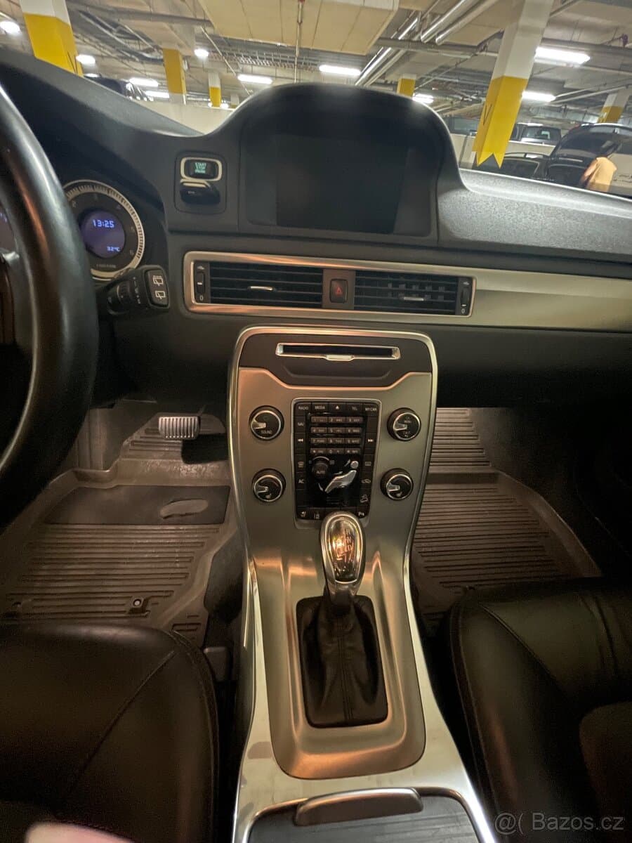 2013 Volvo XC70 - 9