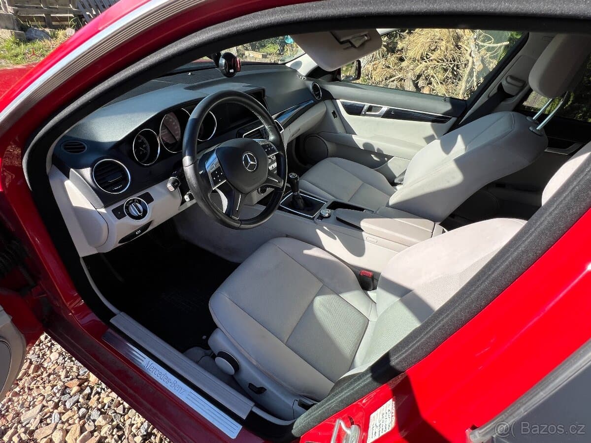 2012 Mercedes-Benz OSTATNÍ - 9