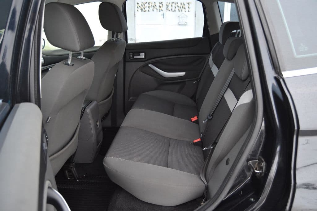 2009 Ford KUGA - 9