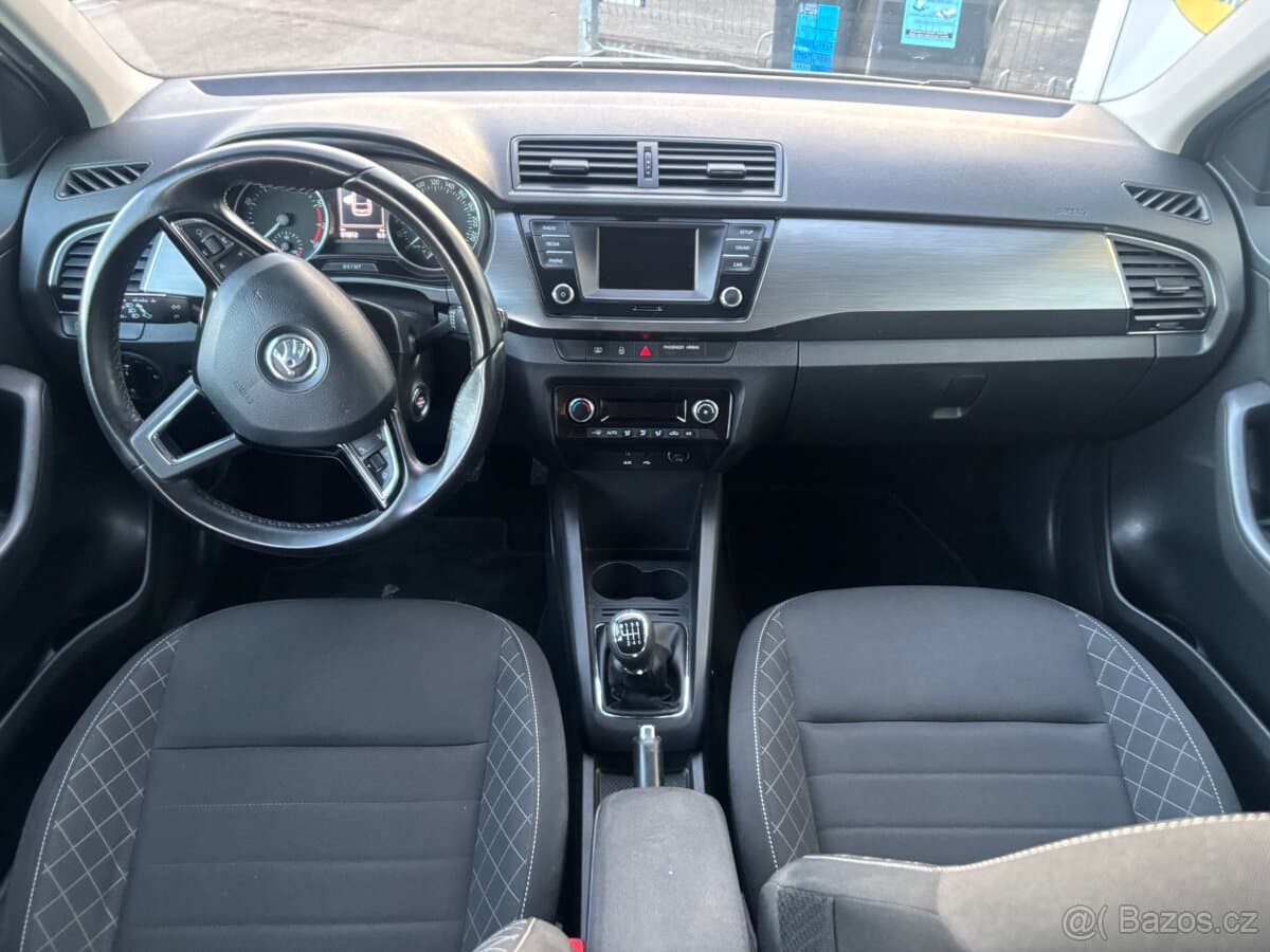 2016 Škoda FABIA - 9