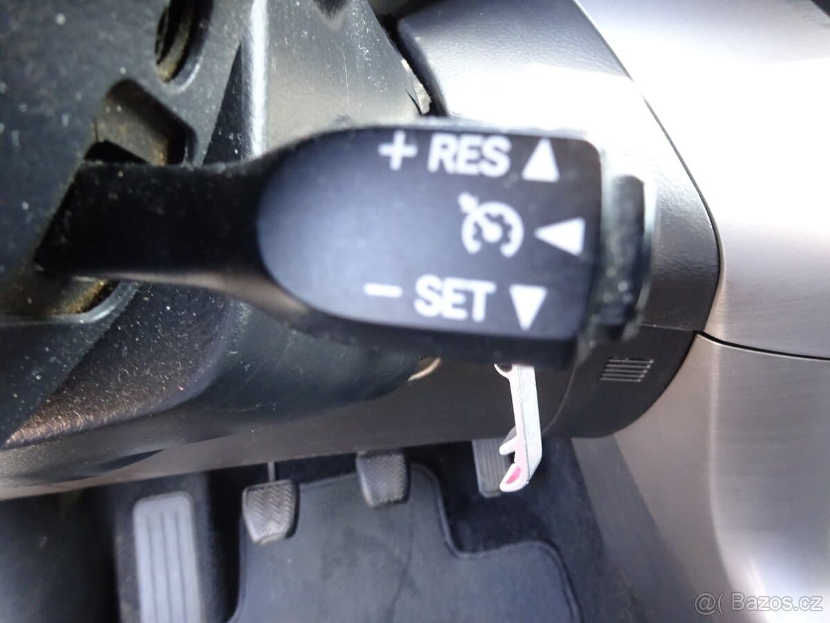 2006 Toyota RAV4 - 9