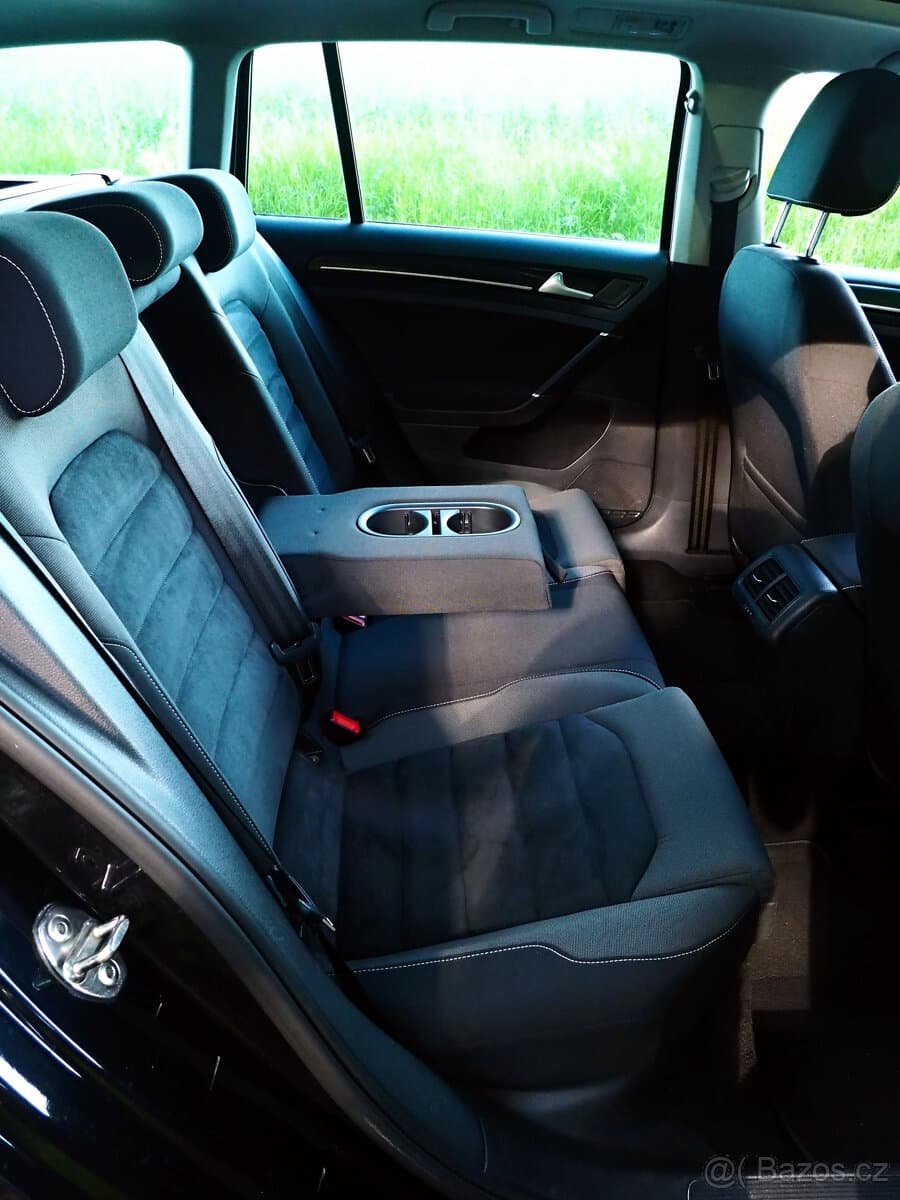 2014 Volkswagen GOLF - 9