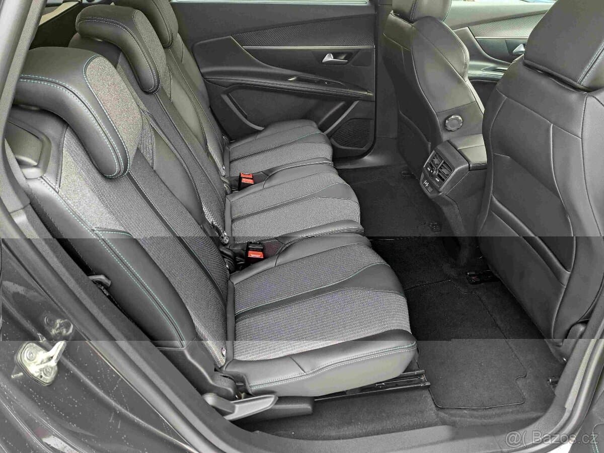 2022 Peugeot 5008 - 9