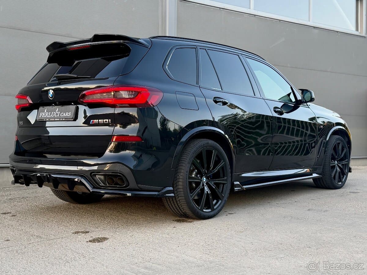2020 BMW M5 - 9