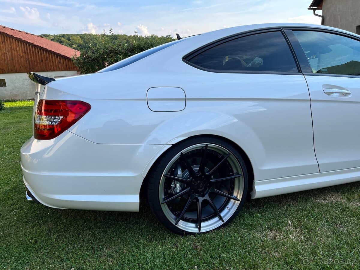 2011 Mercedes-Benz OSTATNÍ - 9