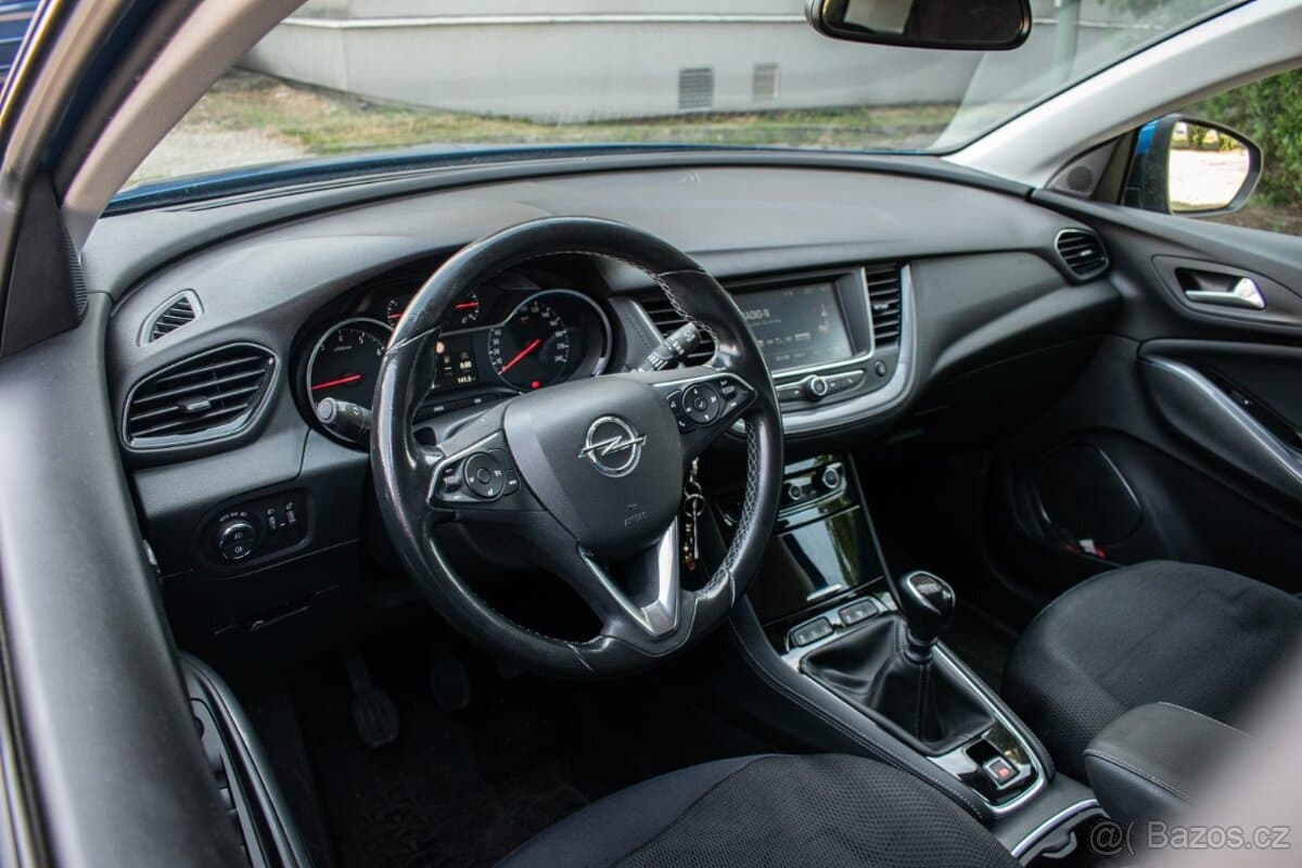 2019 Opel GRANDLAND - 9