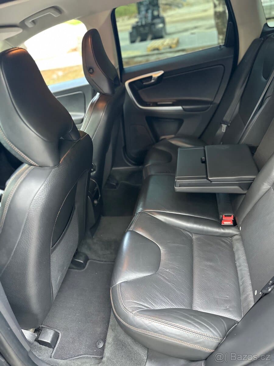 2010 Volvo XC60 - 9