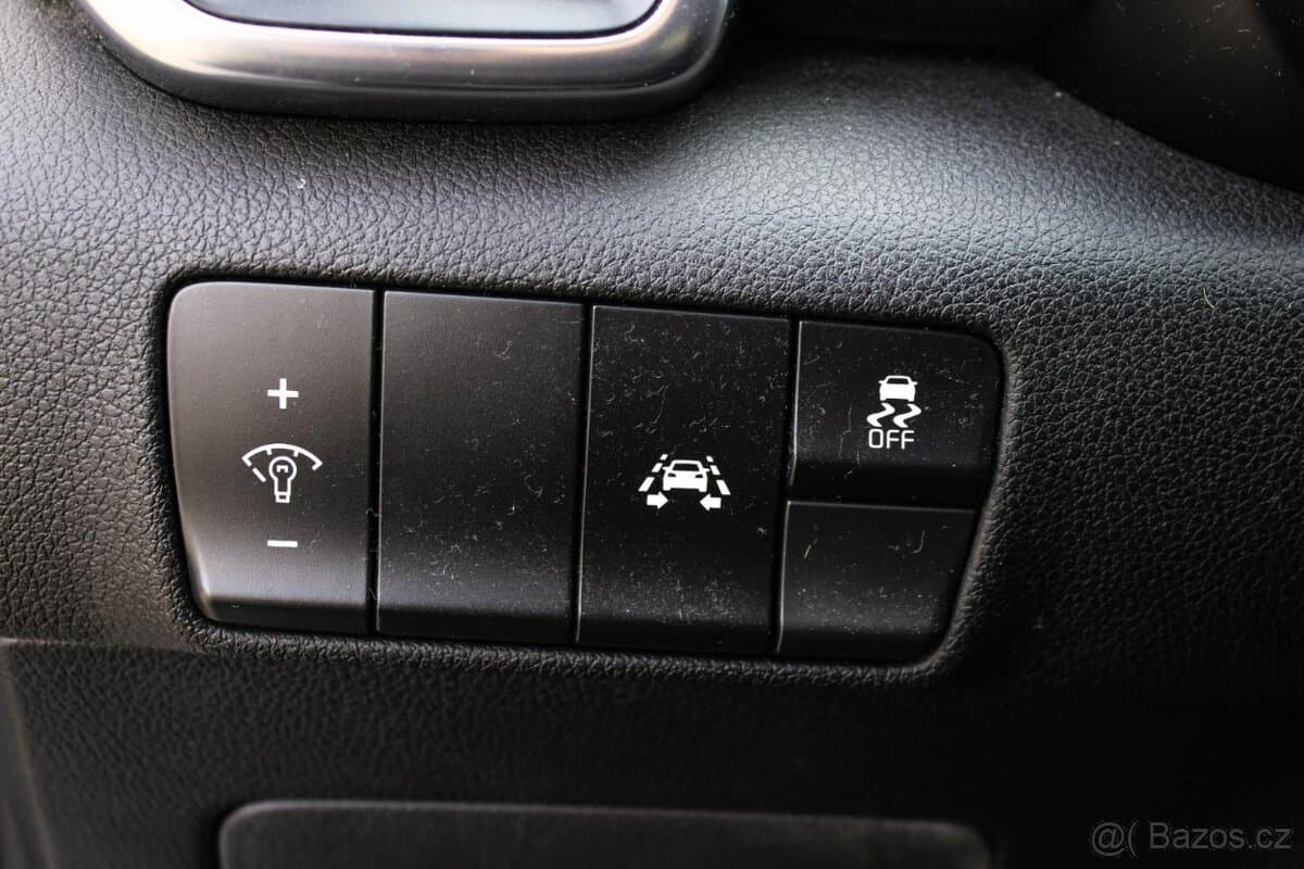 2016 Kia SPORTAGE - 9