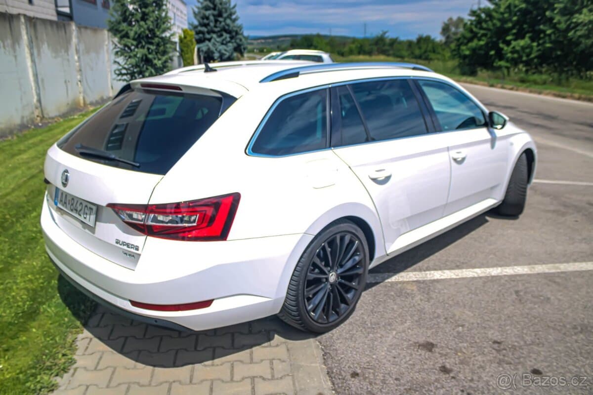 2017 Škoda SUPERB - 9
