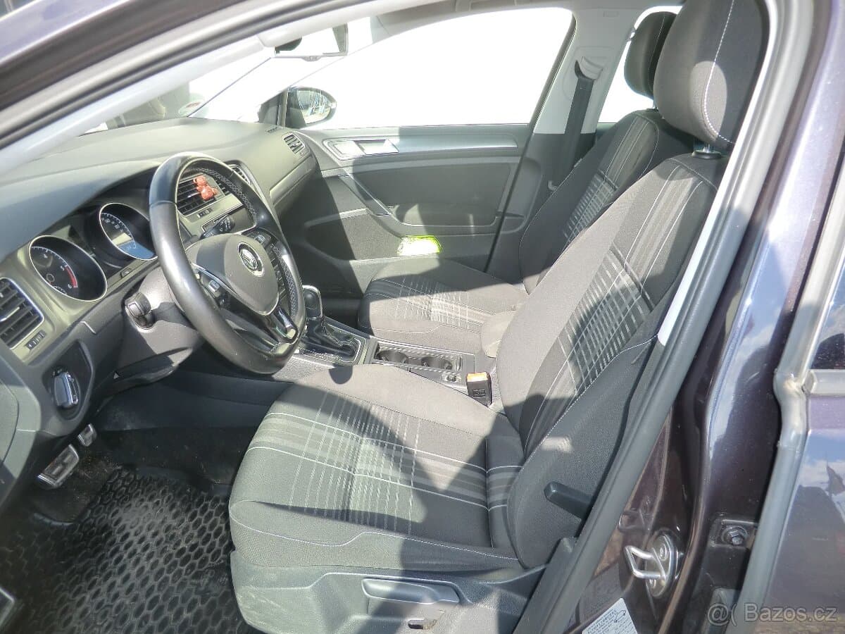 2015 Volkswagen GOLF - 9