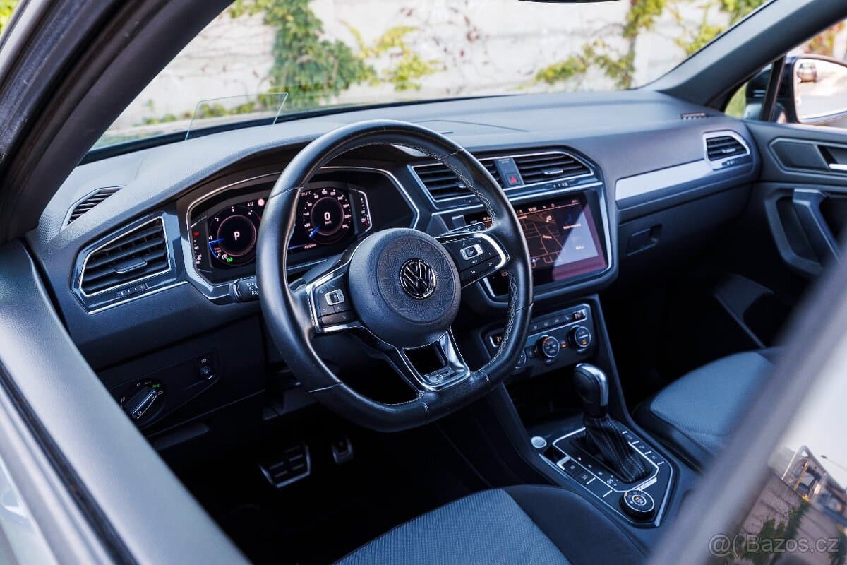 2021 Volkswagen TIGUAN - 9