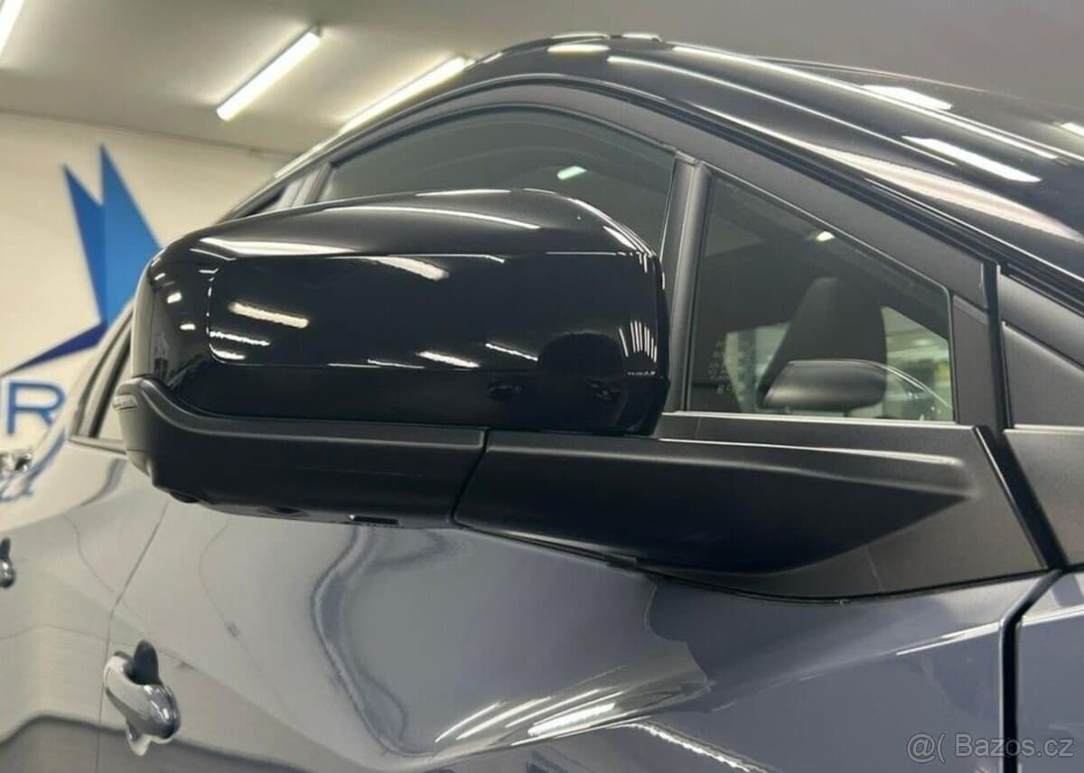 2026 Subaru SOLTERRA - 9