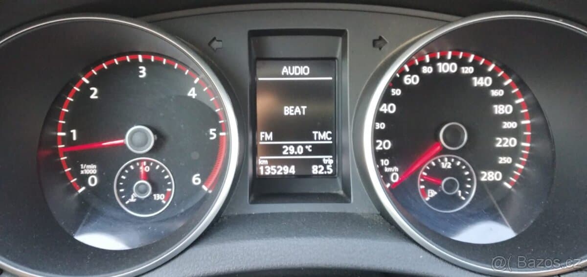 2012 Volkswagen GOLF - 9