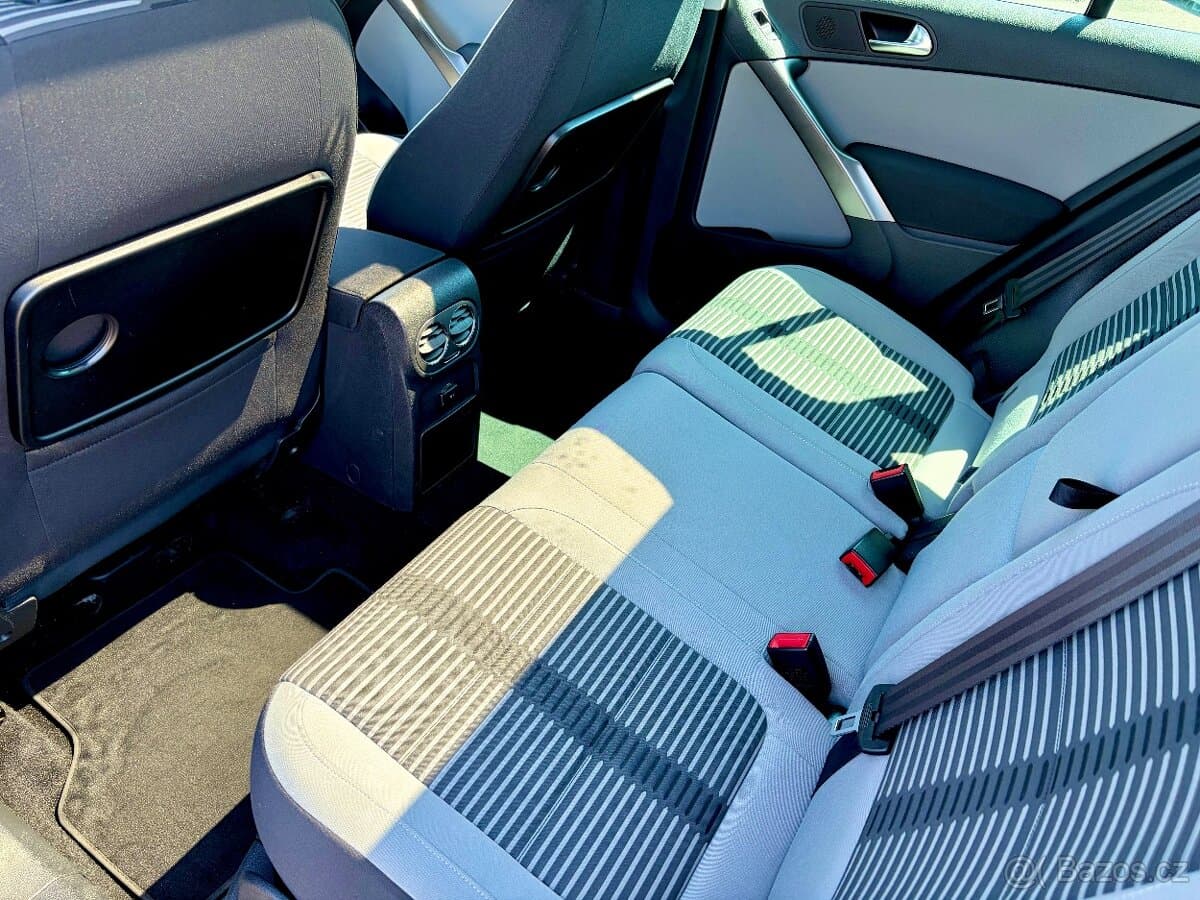 Volkswagen TIGUAN - 9