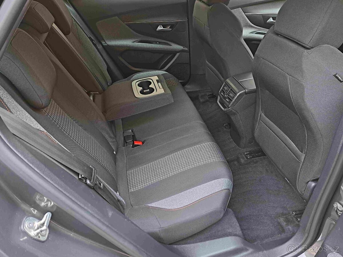 2021 Peugeot 3008 - 9