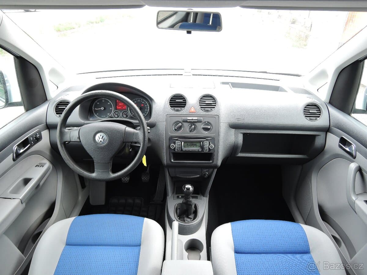2010 Volkswagen CADDY - 9