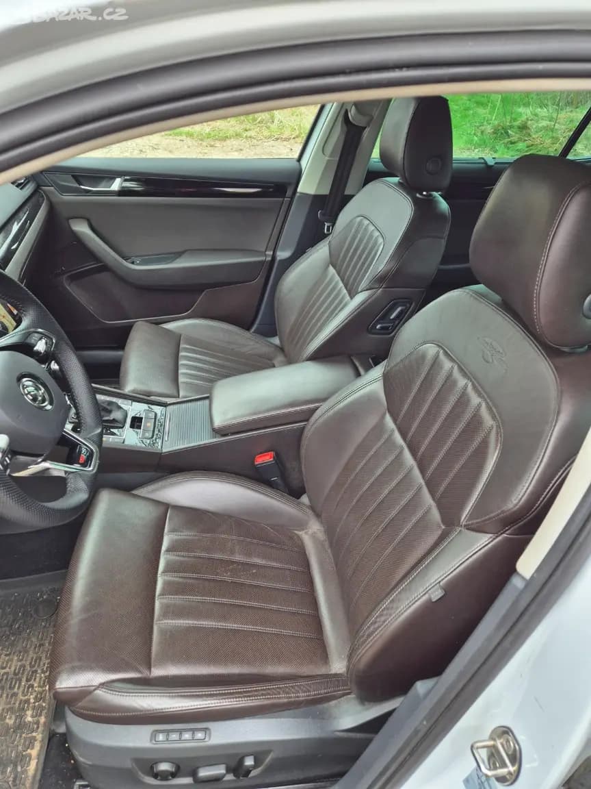 2015 Škoda SUPERB - 9
