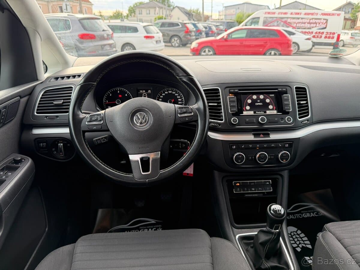 2015 Volkswagen SHARAN - 9