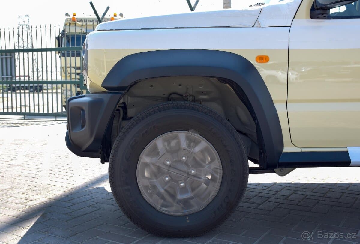 Suzuki JIMNY - 9