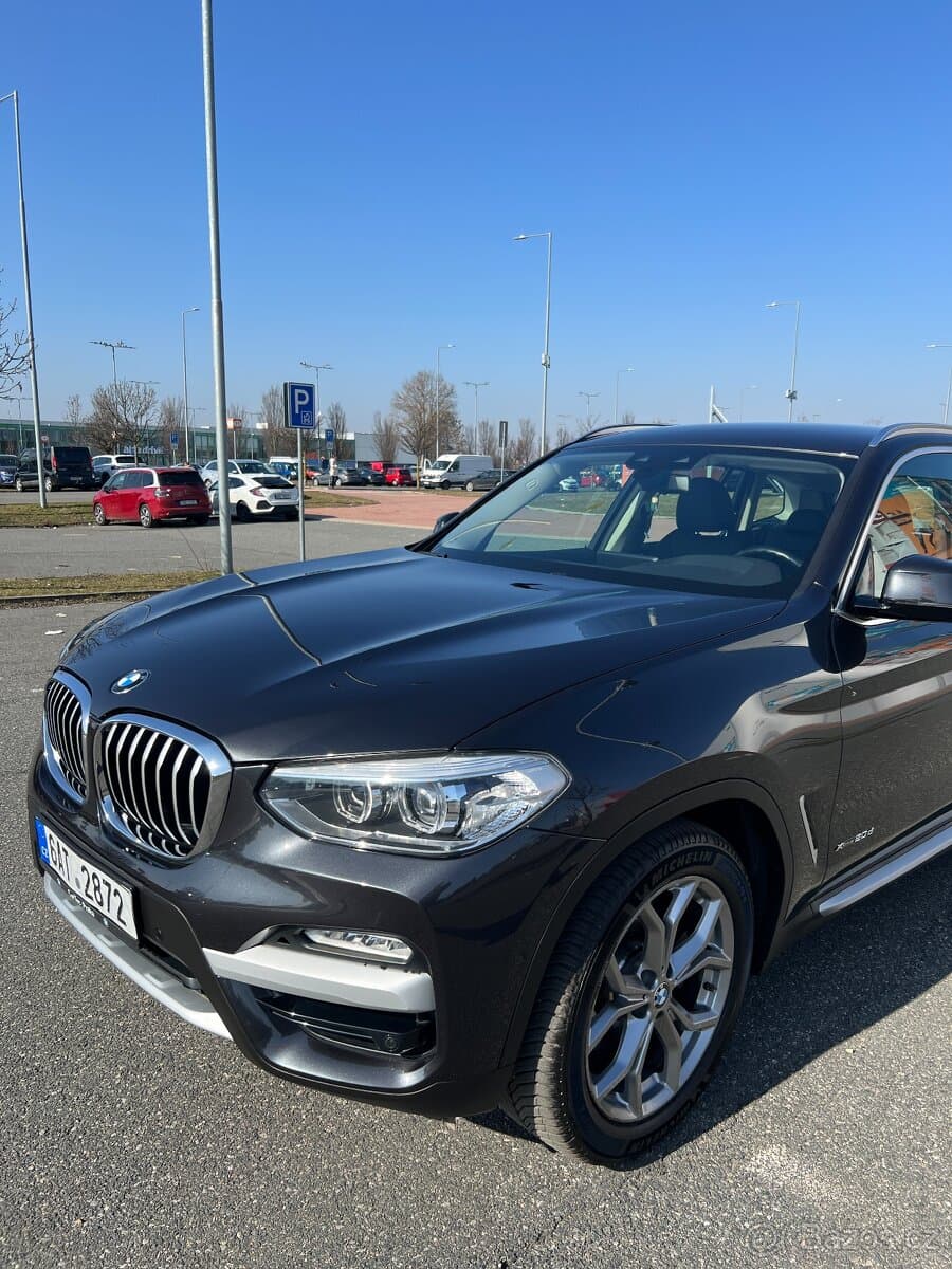2018 BMW X3 - 9