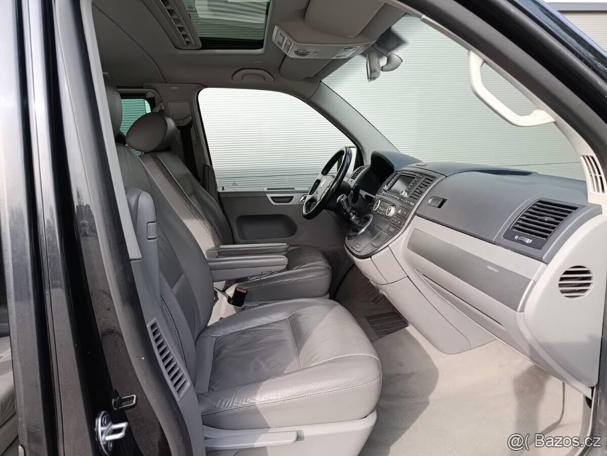 2006 Volkswagen MULTIVAN - 9