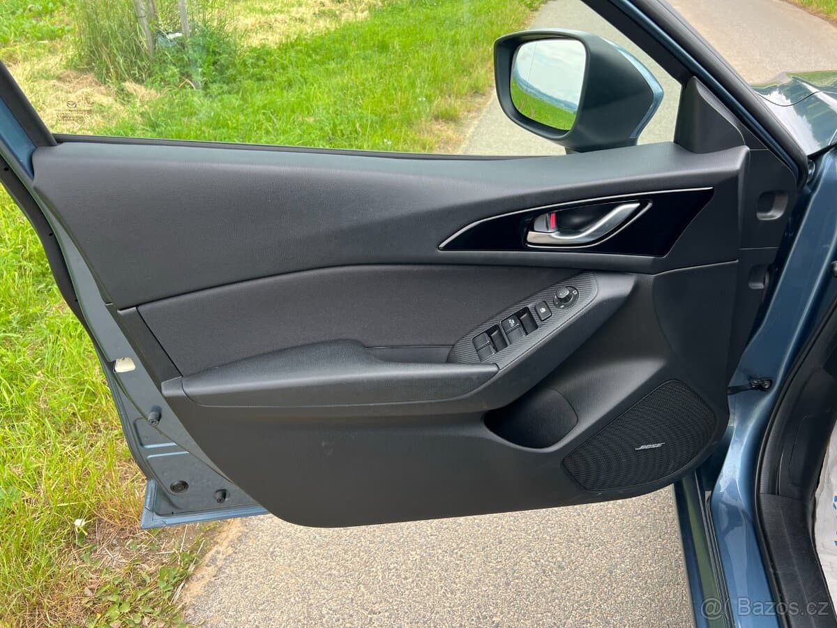 2014 Mazda 3 - 9
