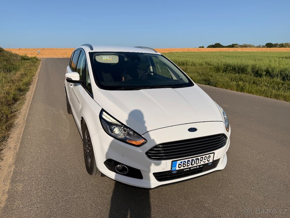 Ford S-MAX - 9