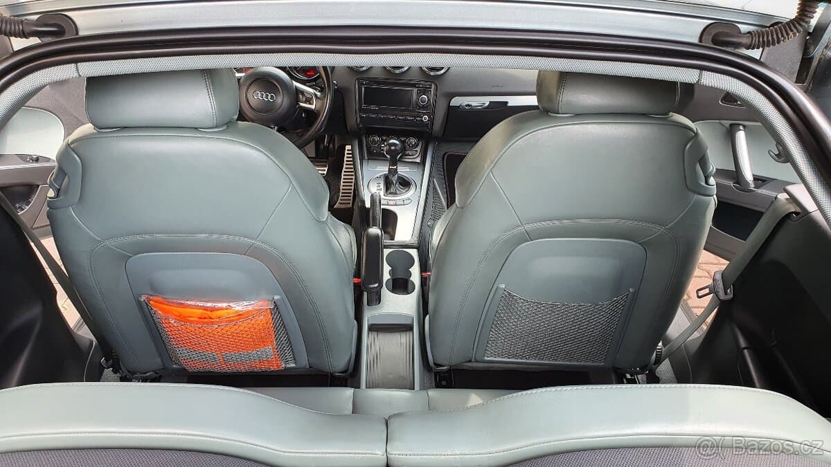 2006 Audi TT - 9
