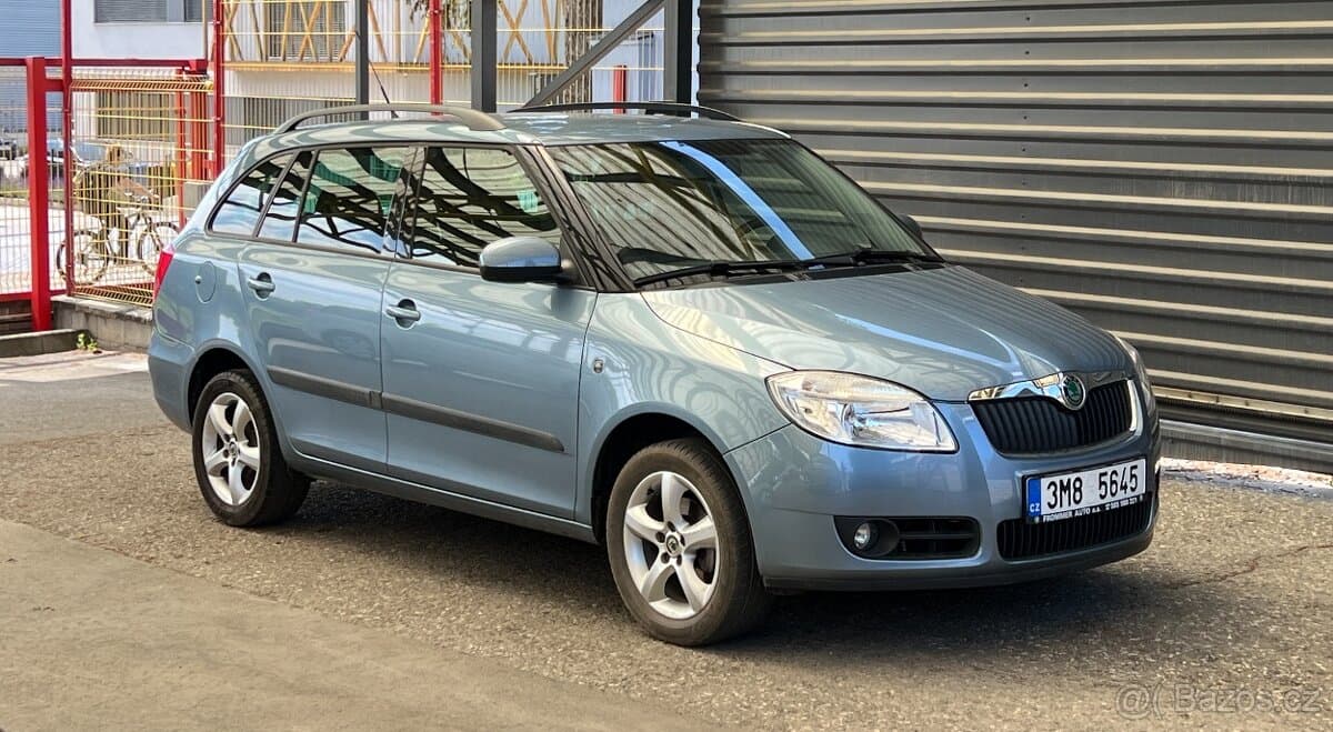 2010 Škoda FABIA - 9