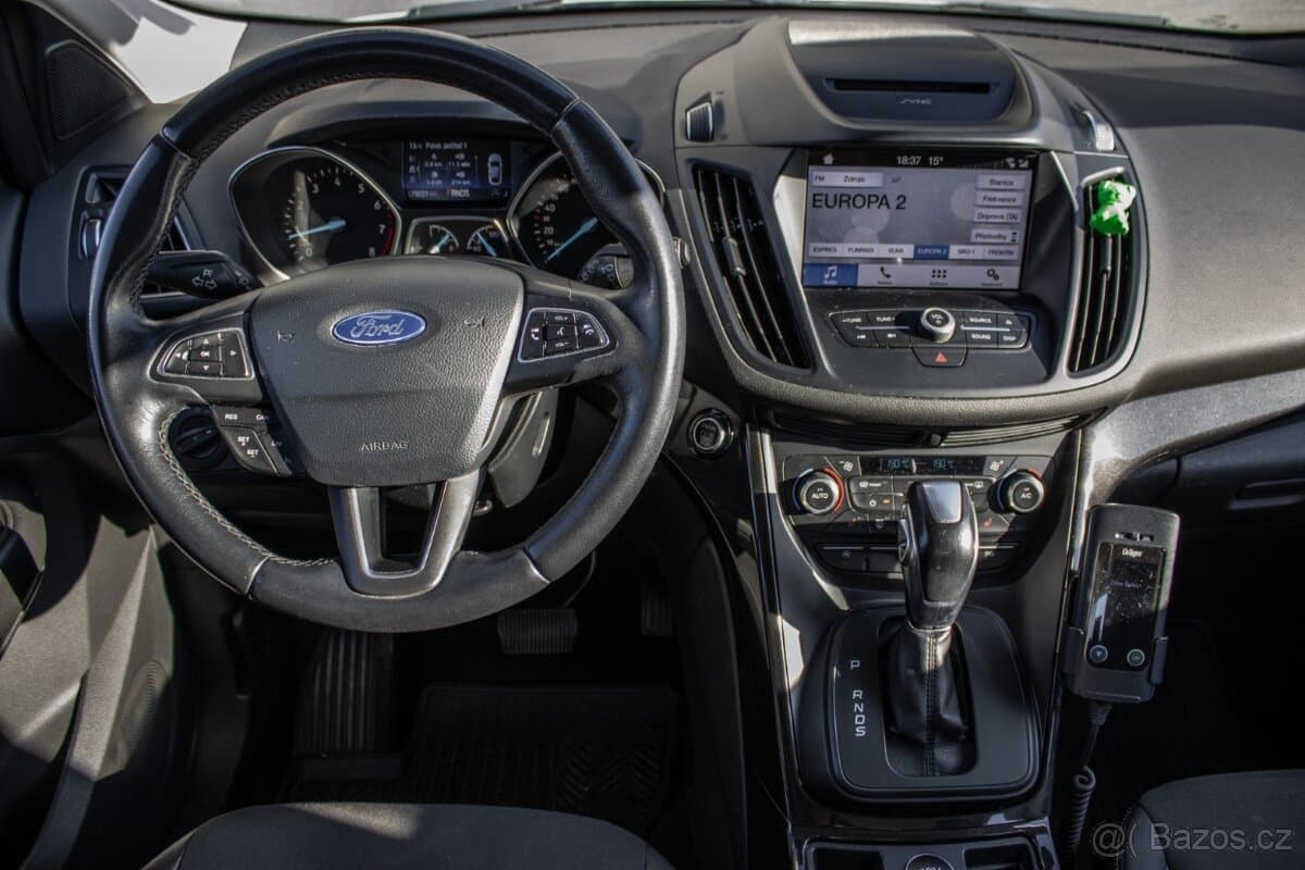 2019 Ford KUGA - 9