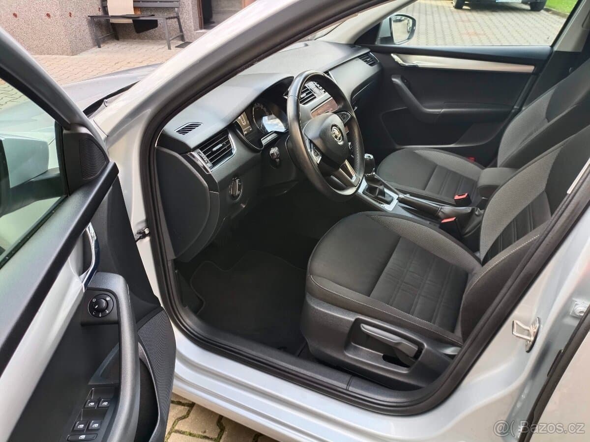 2020 Škoda OCTAVIA - 9