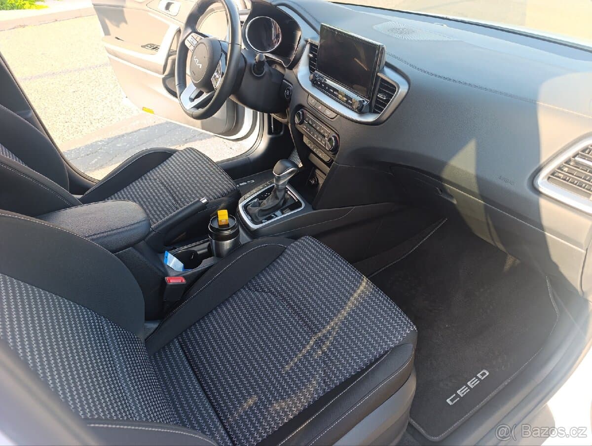 2025 Kia PROCEED - 9