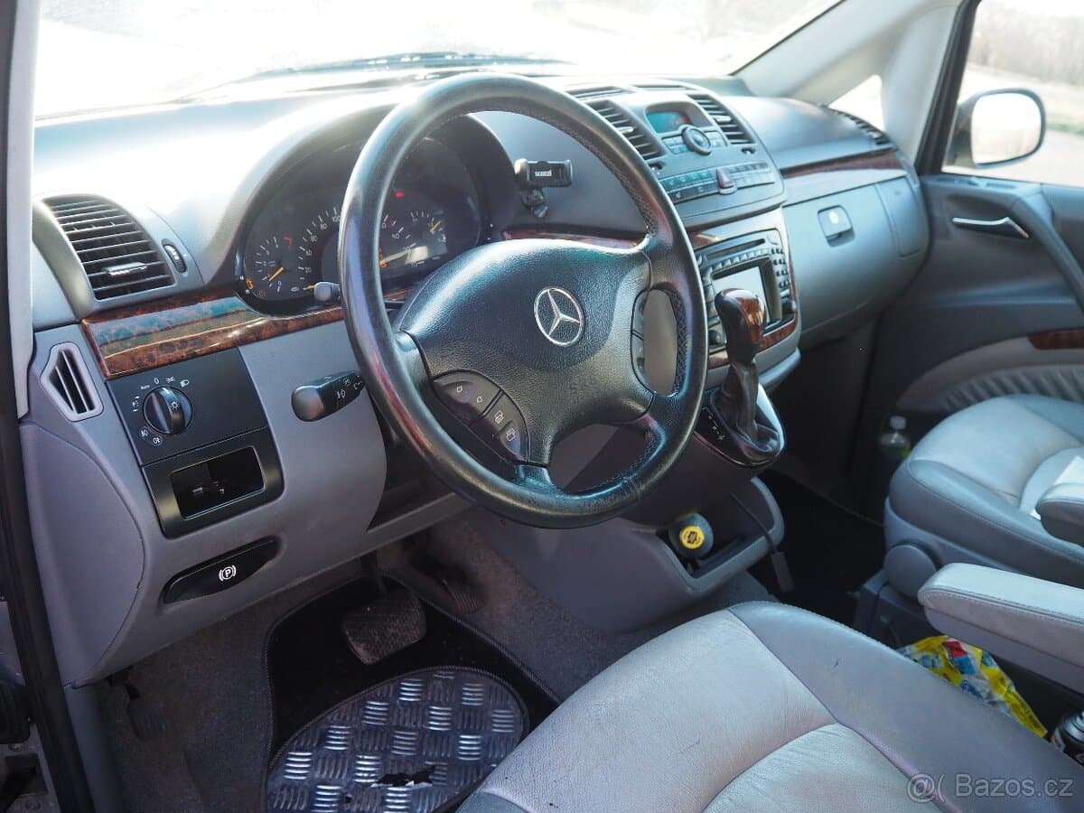 2005 Mercedes-Benz VIANO - 9