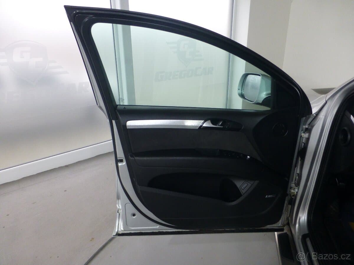 2010 Audi Q7 - 9